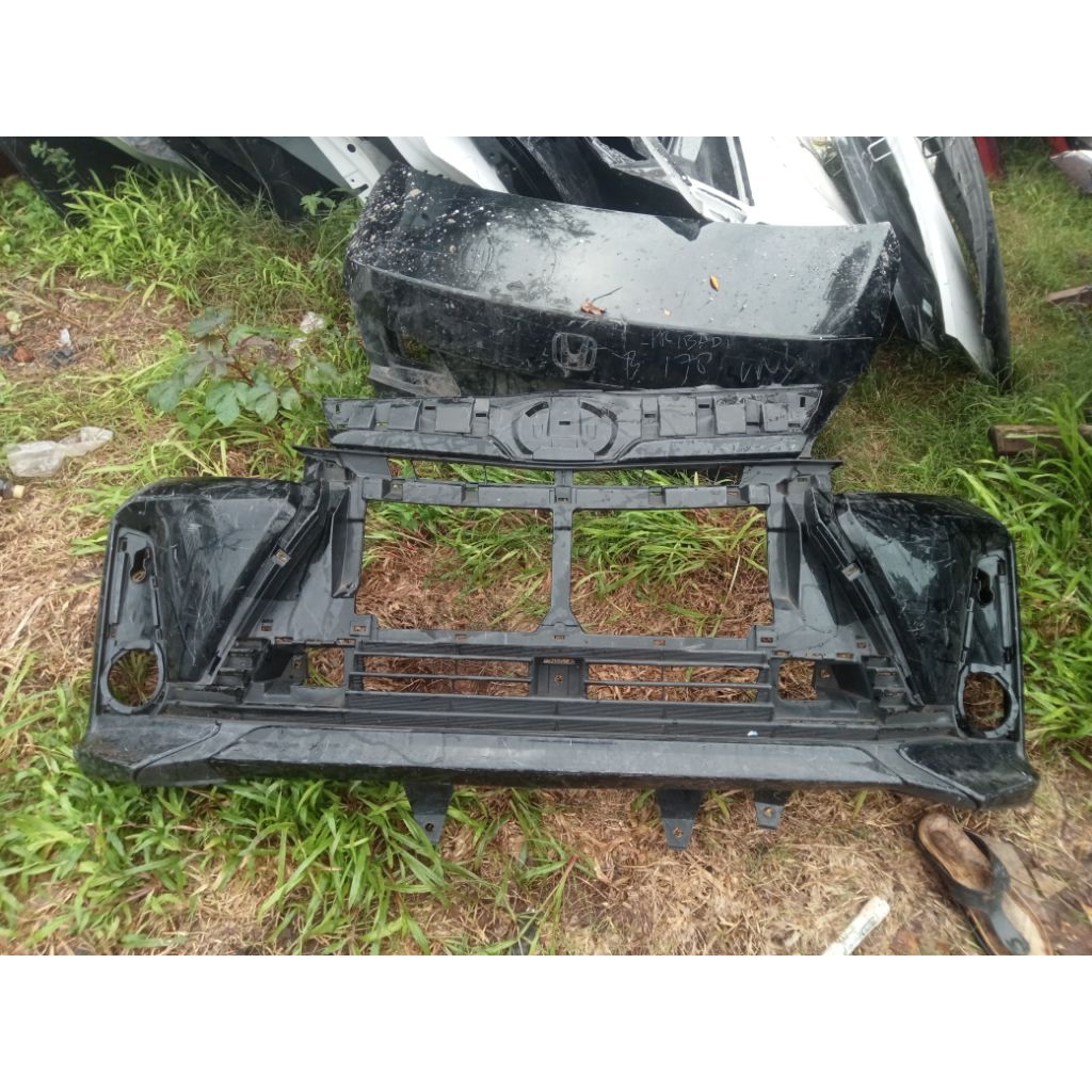 bumper bemper depan Toyota Avanza Veloz 2019 2020 originalcopotan
