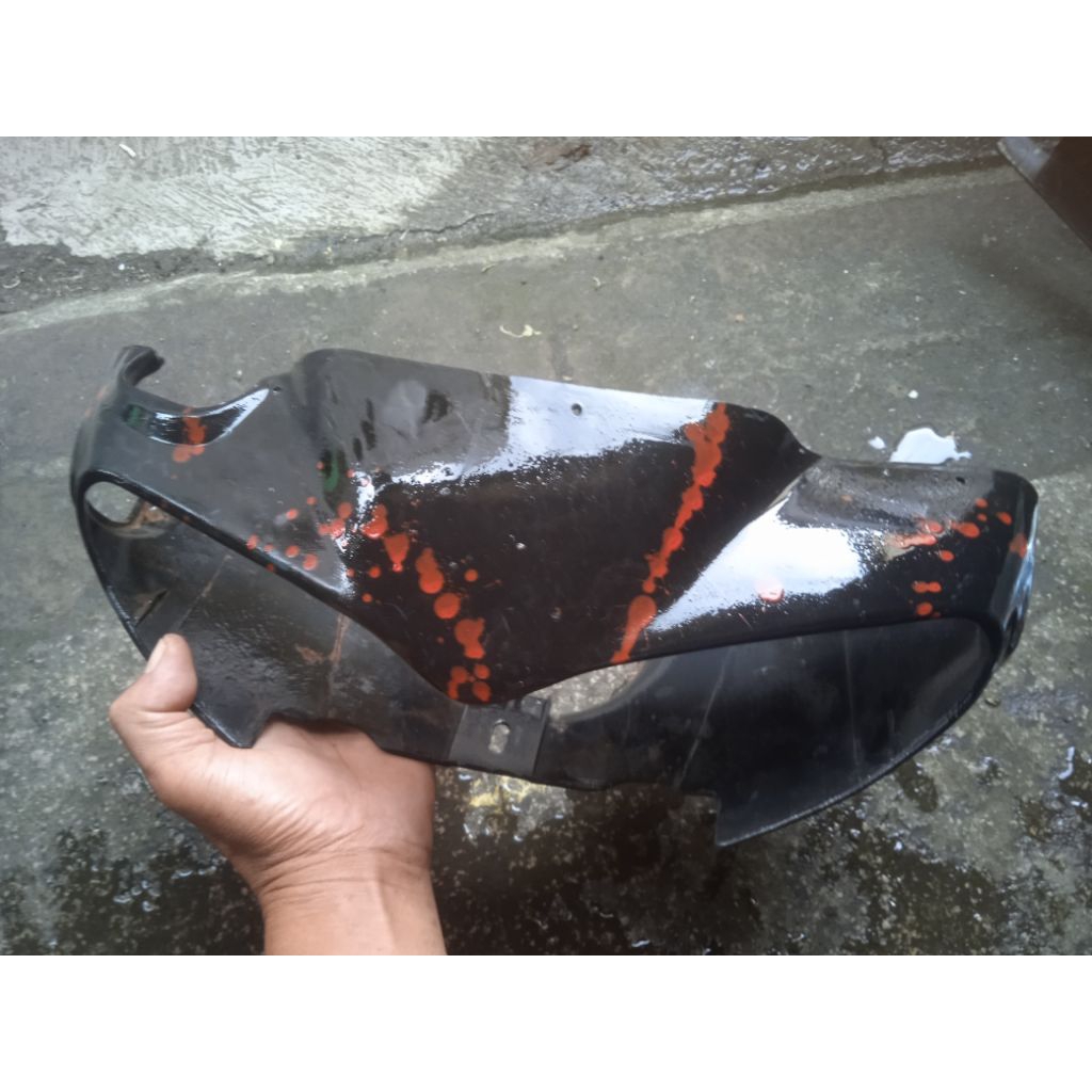 BATOK DEPAN JUPITER Z LAMA 2002 2005 HITAM