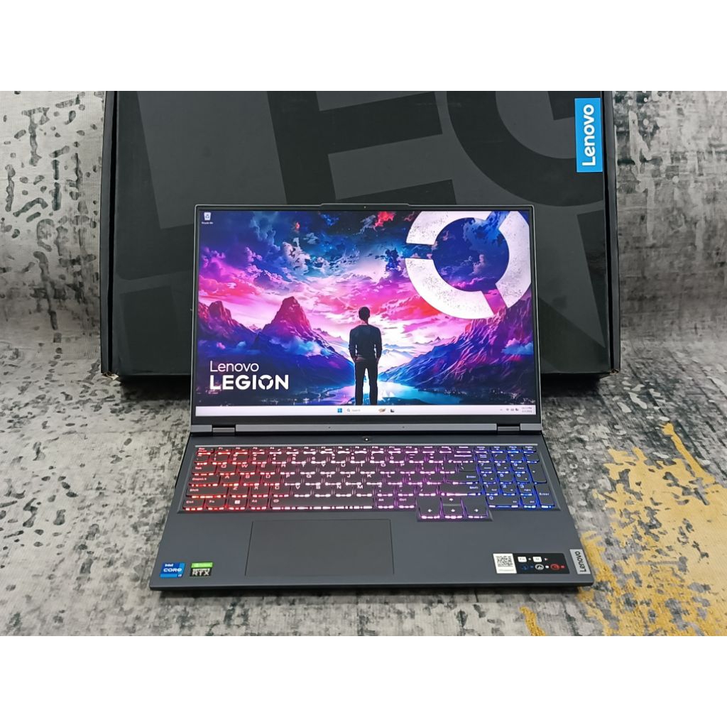 Lenovo Legion 5 Pro Core i7-12700H 16GB 1TB RTX 3060 6GB 140W 16" 2K 165Hz Fulset Like New