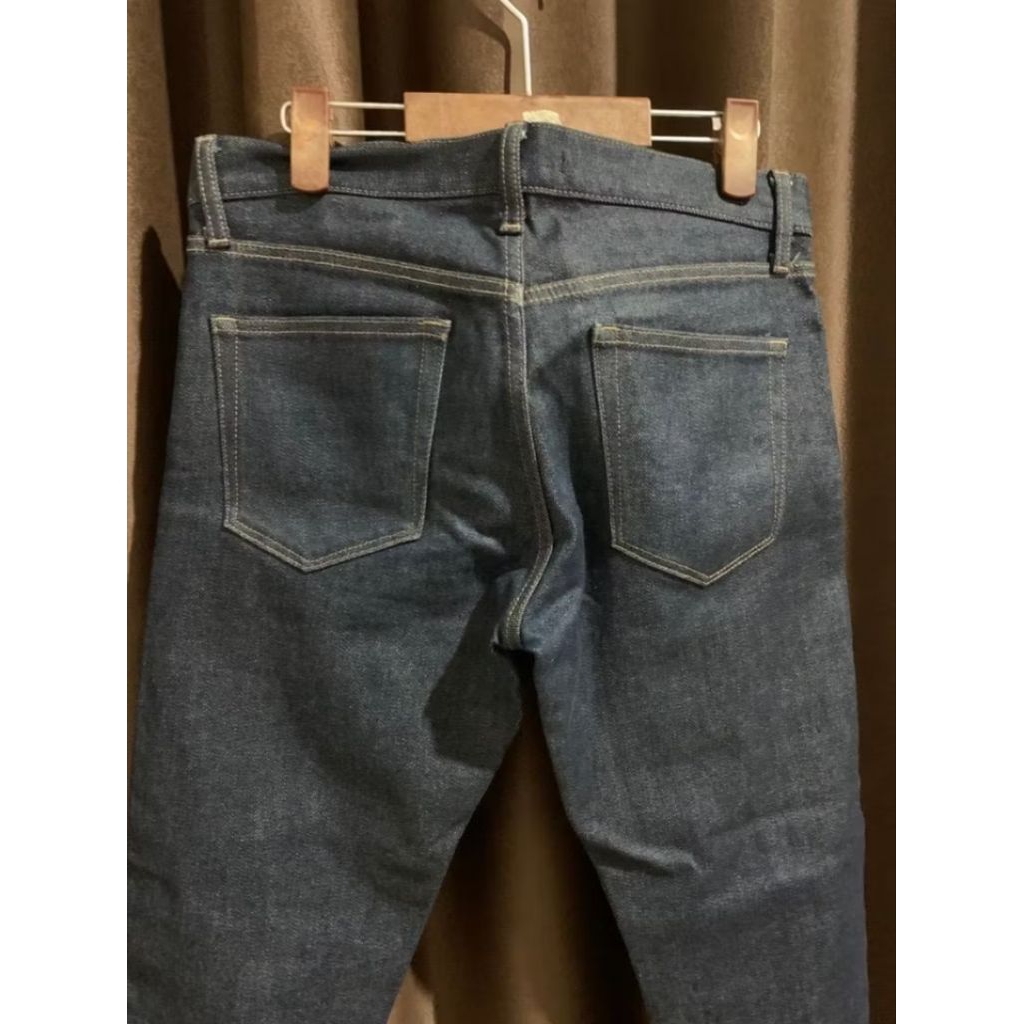 CELANA JEANS UNIQLO SELVEDGE NEW