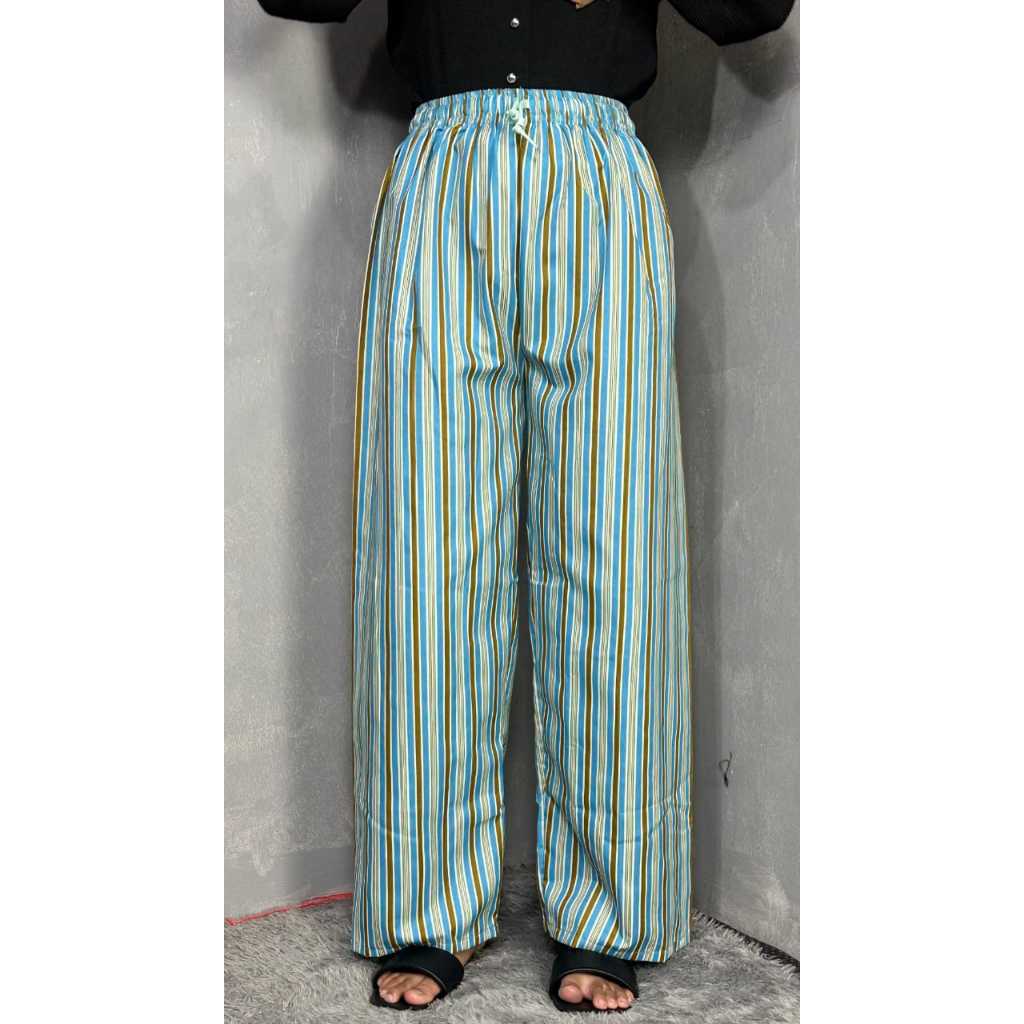 Celana Panjang Wanita Kekinian Motif Garis-Garis Kulot Wanita