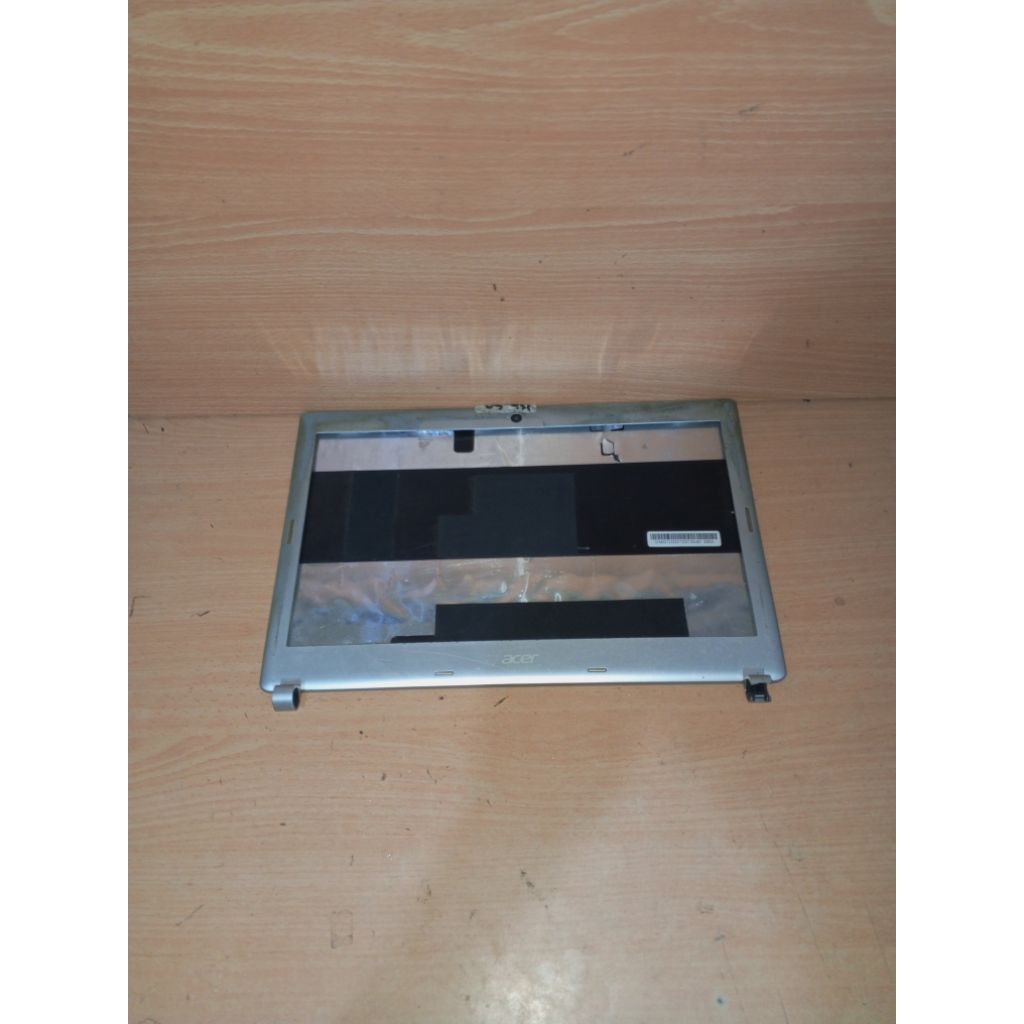 Frame LCD Laptop Acer V5-431