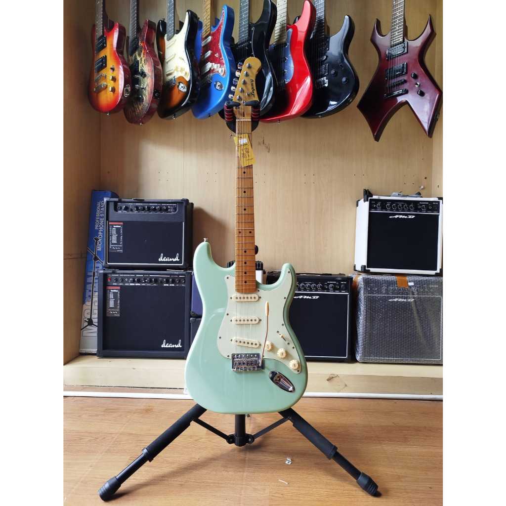 Gitar Elektrik Legacy EG100 Stratocaster Model
