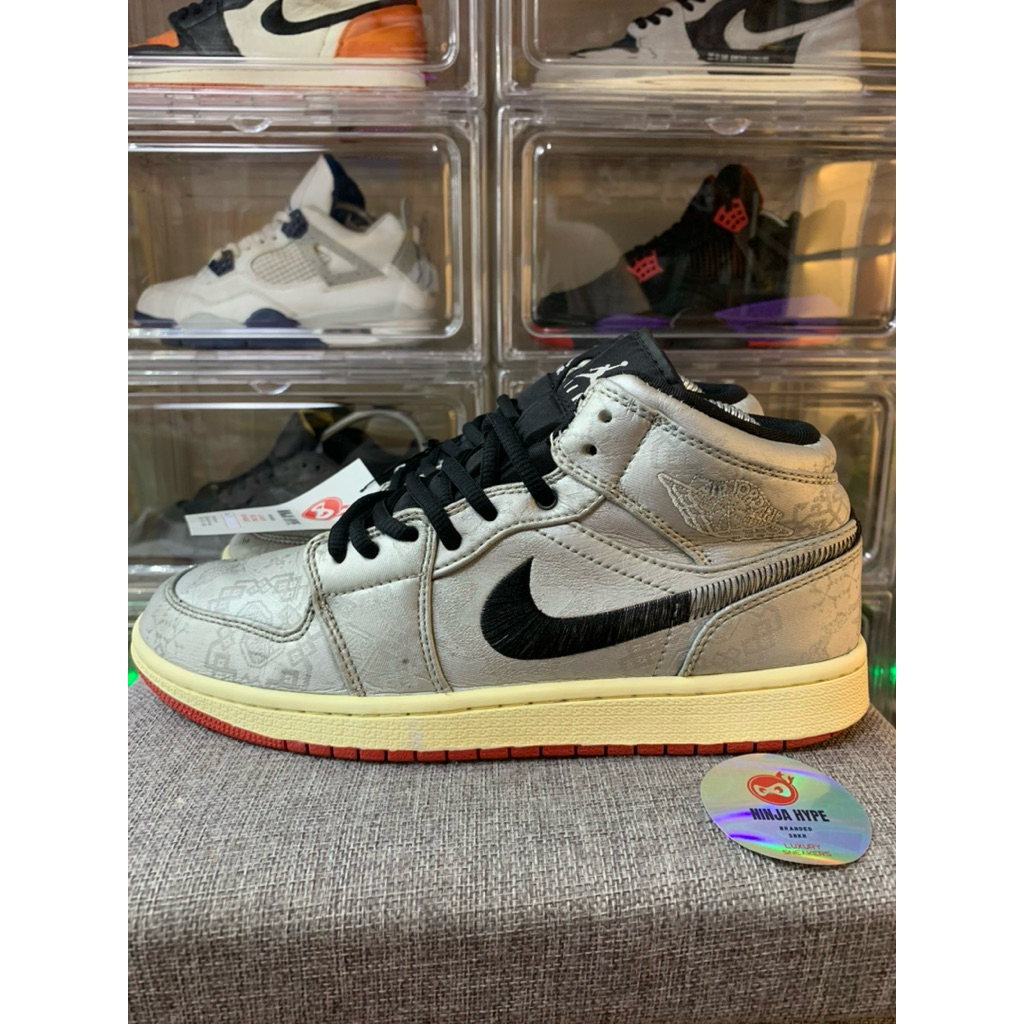 AIR JORDAN 1 MID SE FEARLESS EDITION CHEN CLOT , SEPATU , SHOES , SNEAKERS