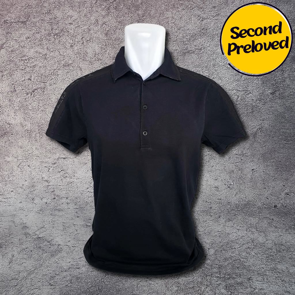 Baju Kaos Polo EMPORIO ARMANI - Size S / Lebar Dada 48 cm - Original - Second