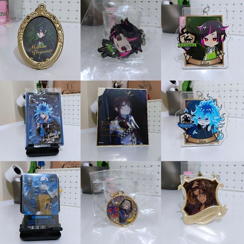 [Official] merch Twisted wonderland figure shikishi card keychain