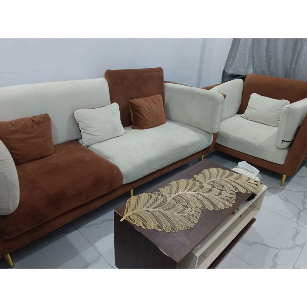 Sofa Set Ruang Tamu 3 Seater 2 Seater Meja PRELOVED