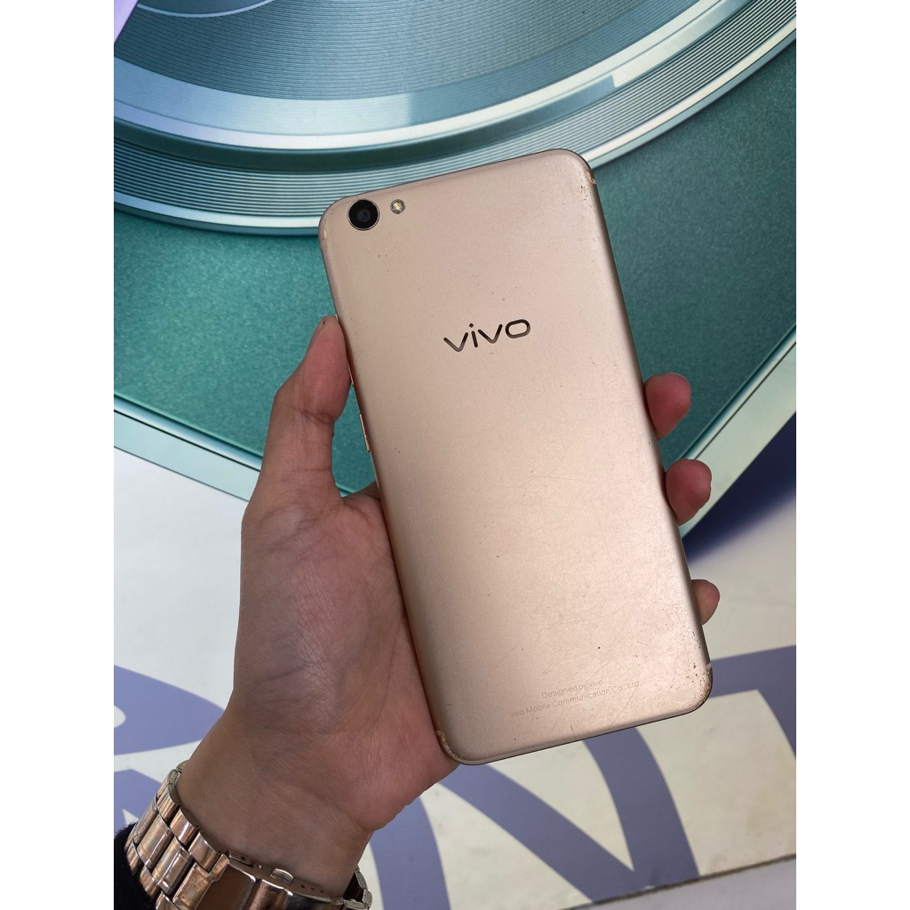 vivo v5s 4/64gb