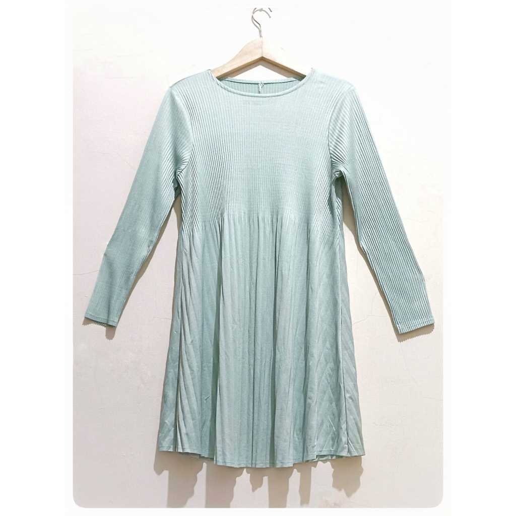 Dress Tunik Gamis Lipit Hijau Mint Tidak Nerawang
