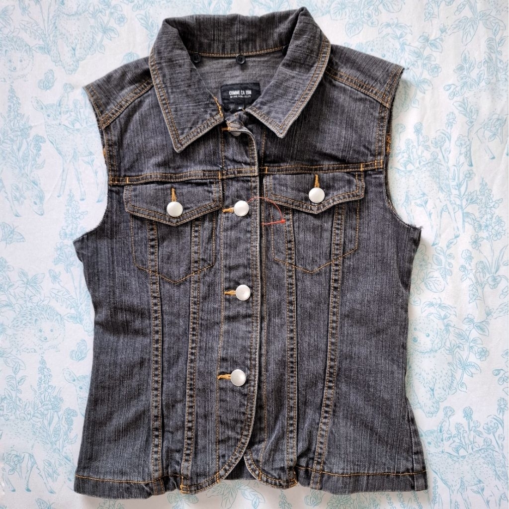 Denim & Jeans Edition | comme ca ism vintage dark grey denim vest charcoal washed trucker waistcoat 