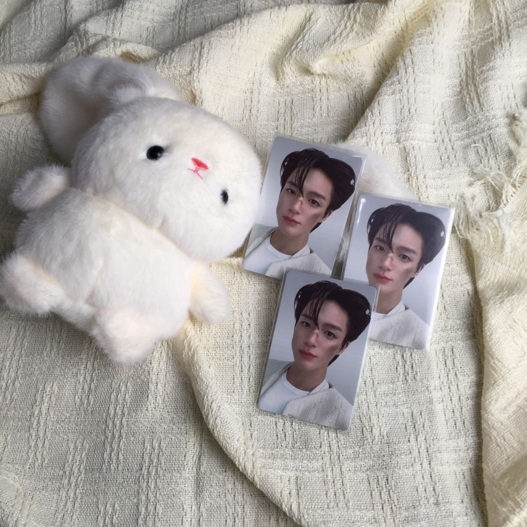 JENO CEMONG MOEVIR MAGAZINE PHOTOCARD