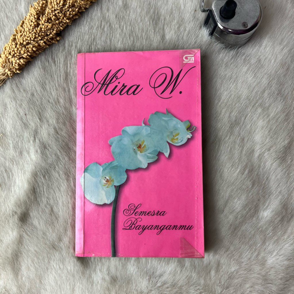 Novel Mira W Semesra Bayanganmu