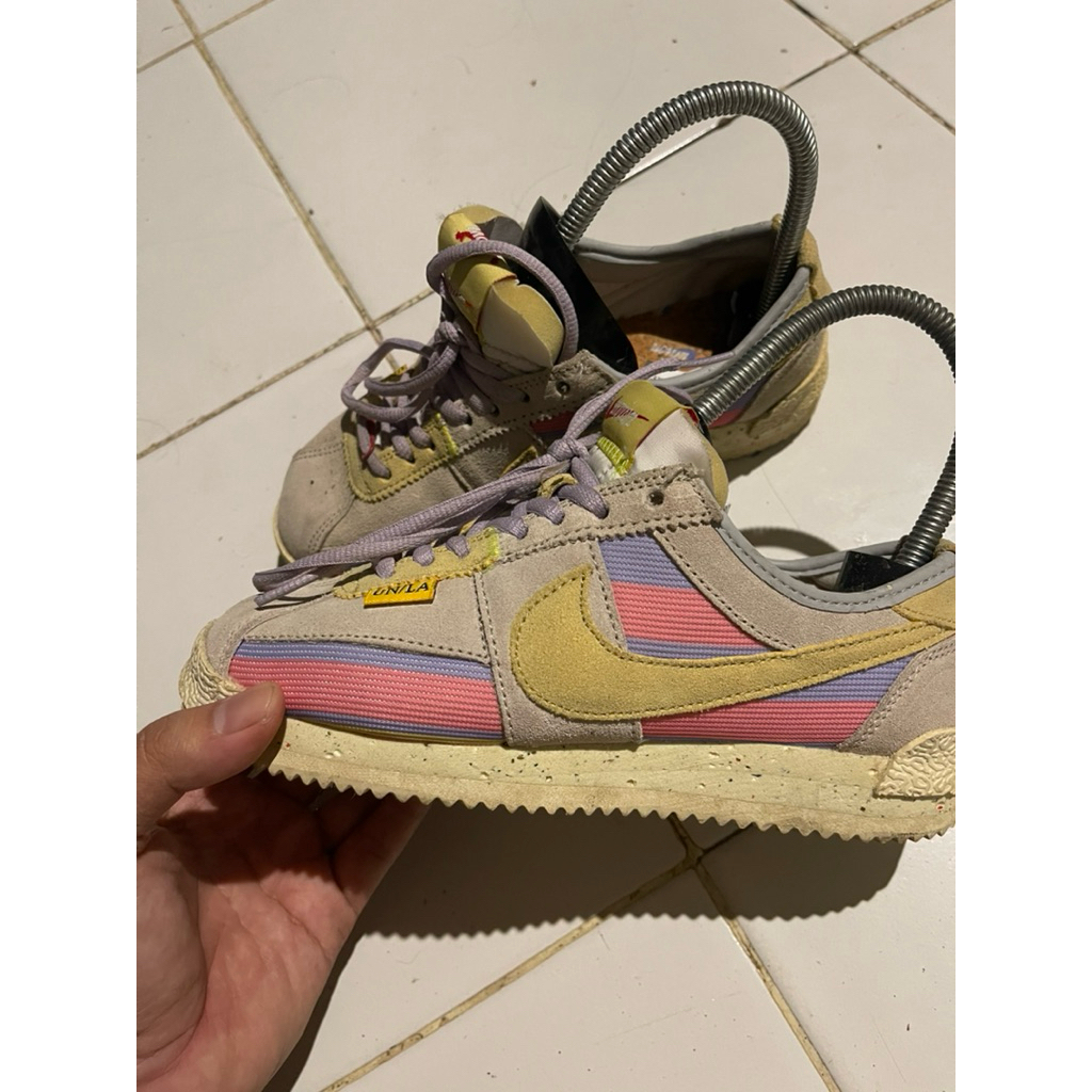 nike cortez union LA