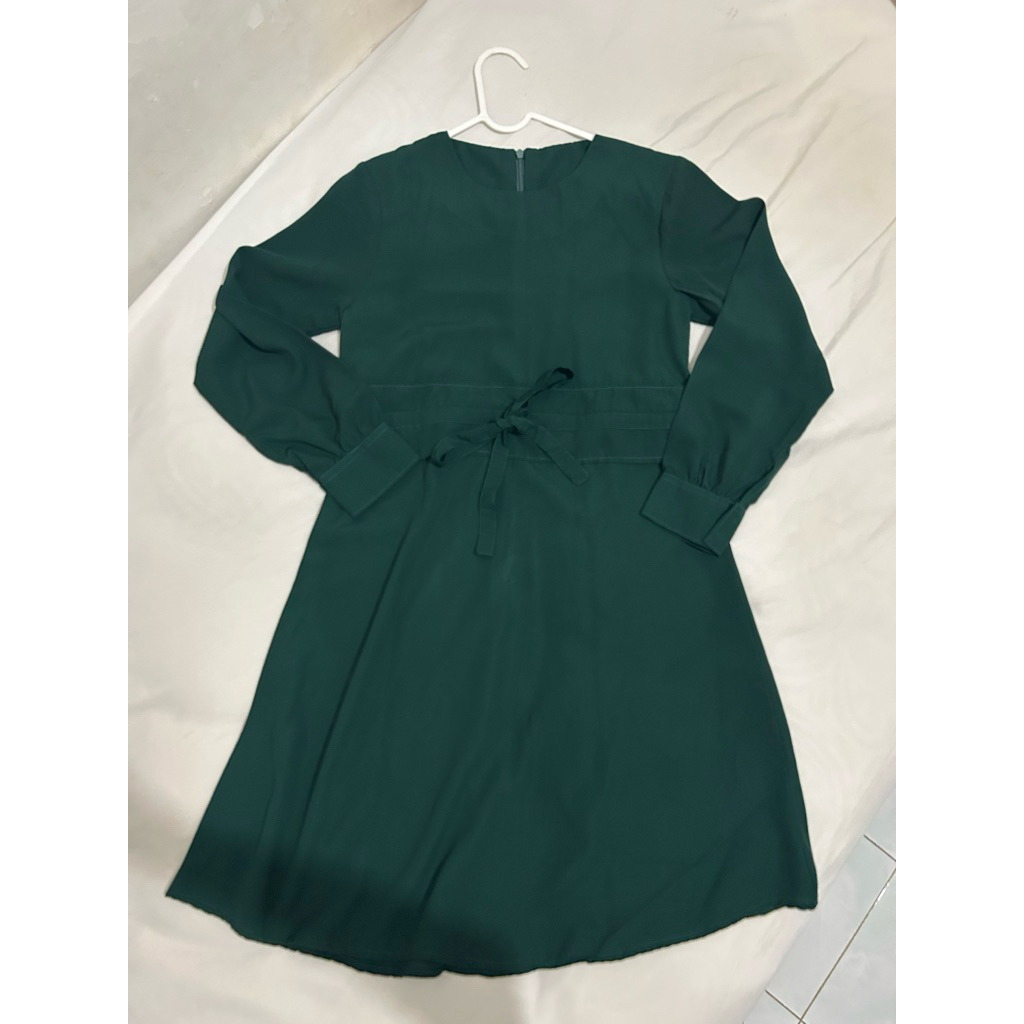 Preloved Tunik muslim atasan dress midi warna hijau botol hijau tua