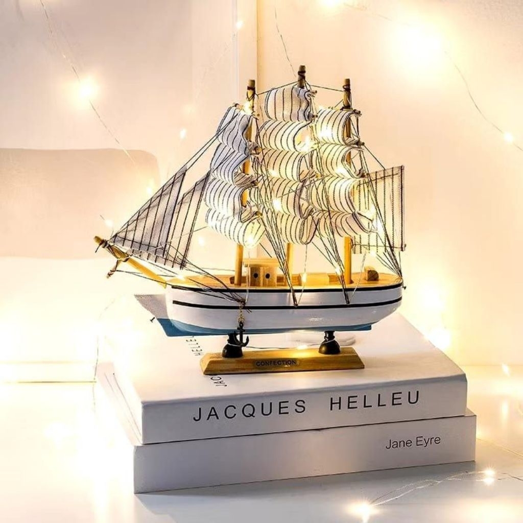 miniatur kapal + lampu LED
