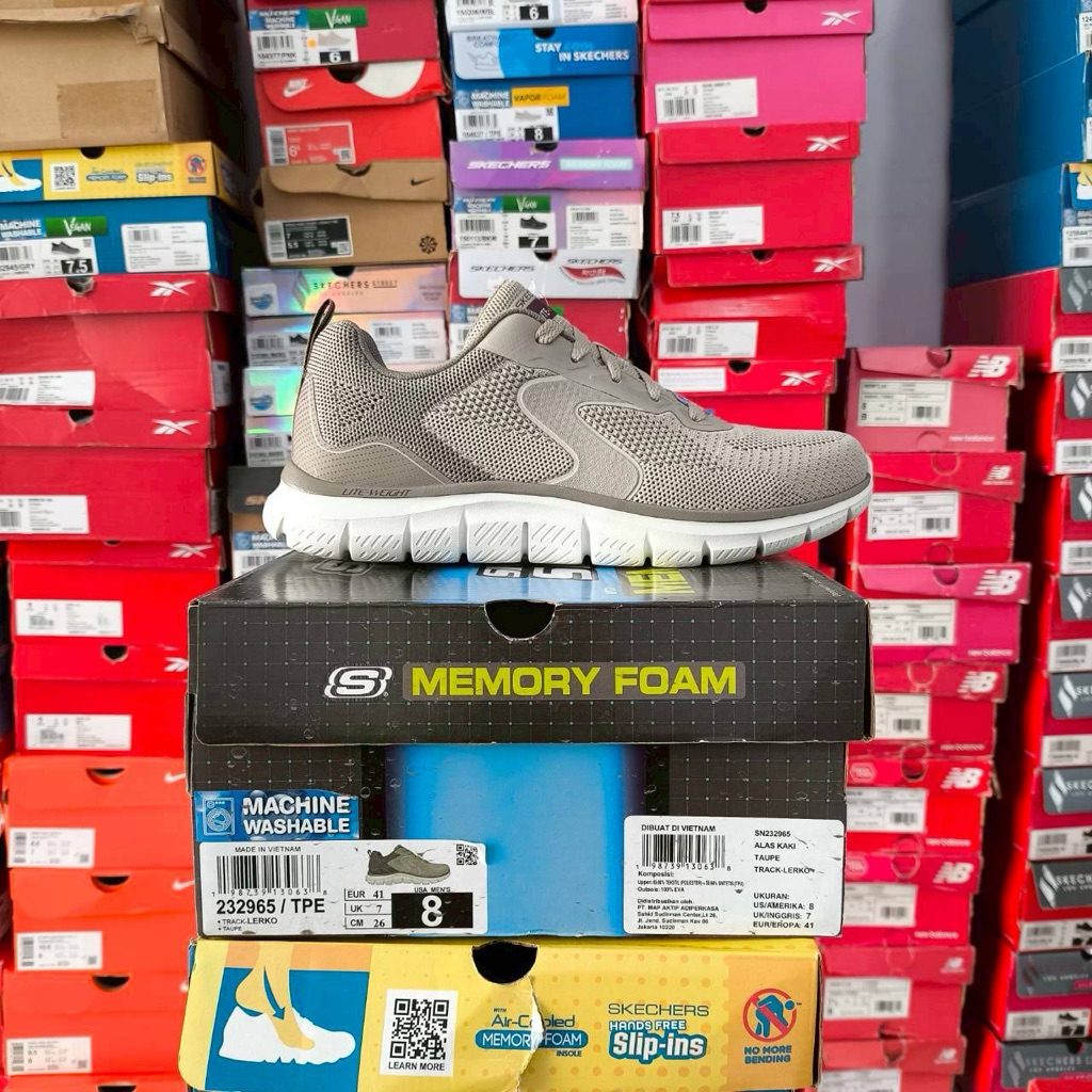 Sepatu Skechers "Taupe" (232965/TPE)