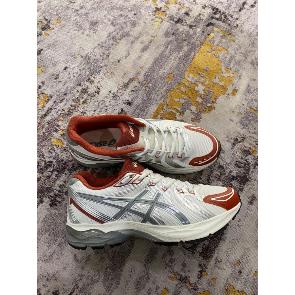 Road running shoes | Asics Gel Flux 4 White Red Grey