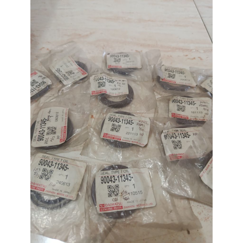 Seal Timing Cover/Seal Kruk As Depan Daihatsu Espass, Taruna, Feroza Ori 90043-11345