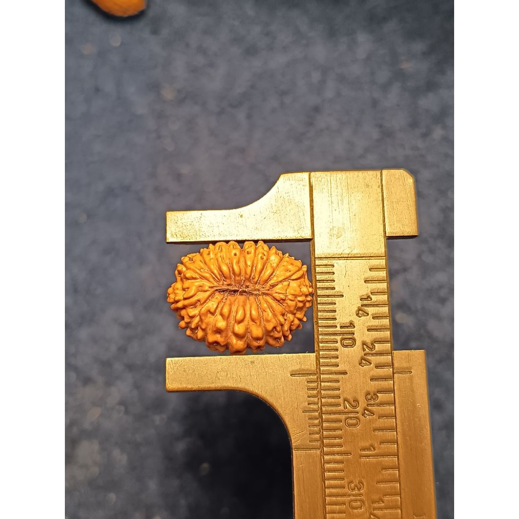 Mukhi 18 big size 18mm