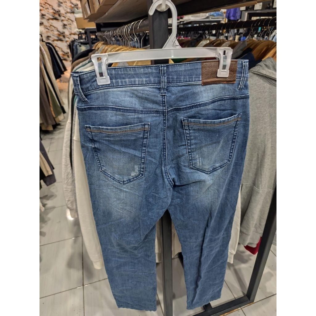 CELANA JEANS GU UNIQLO, CELANA JEANS DENIM, CELANA KERJA