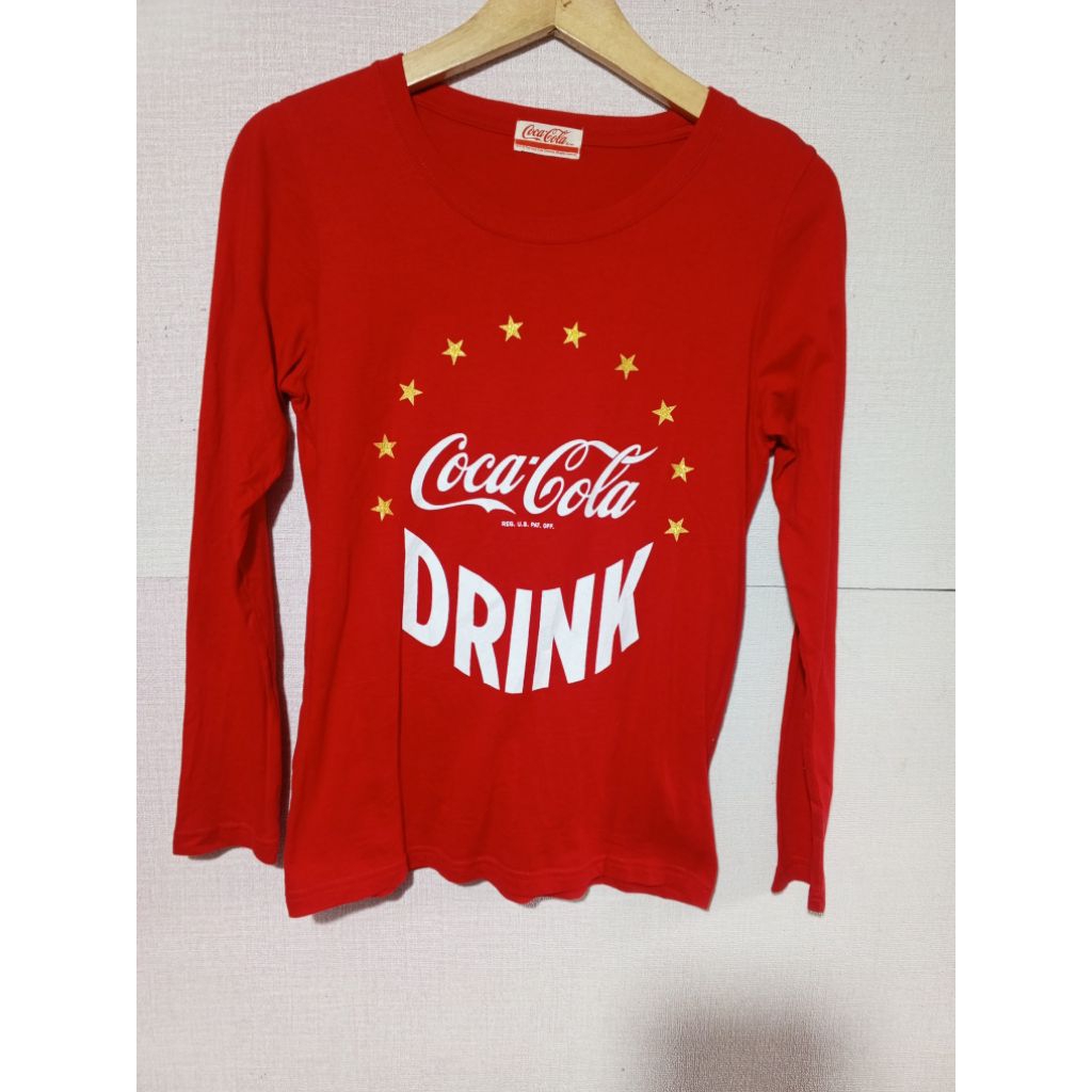 baju kaos lengan panjang Coca cola size S fit M second