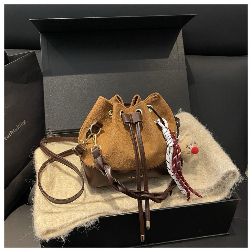Tas Serut Wanita Bahan Lembut | Mini Bucket Bag Stylish & Elegan