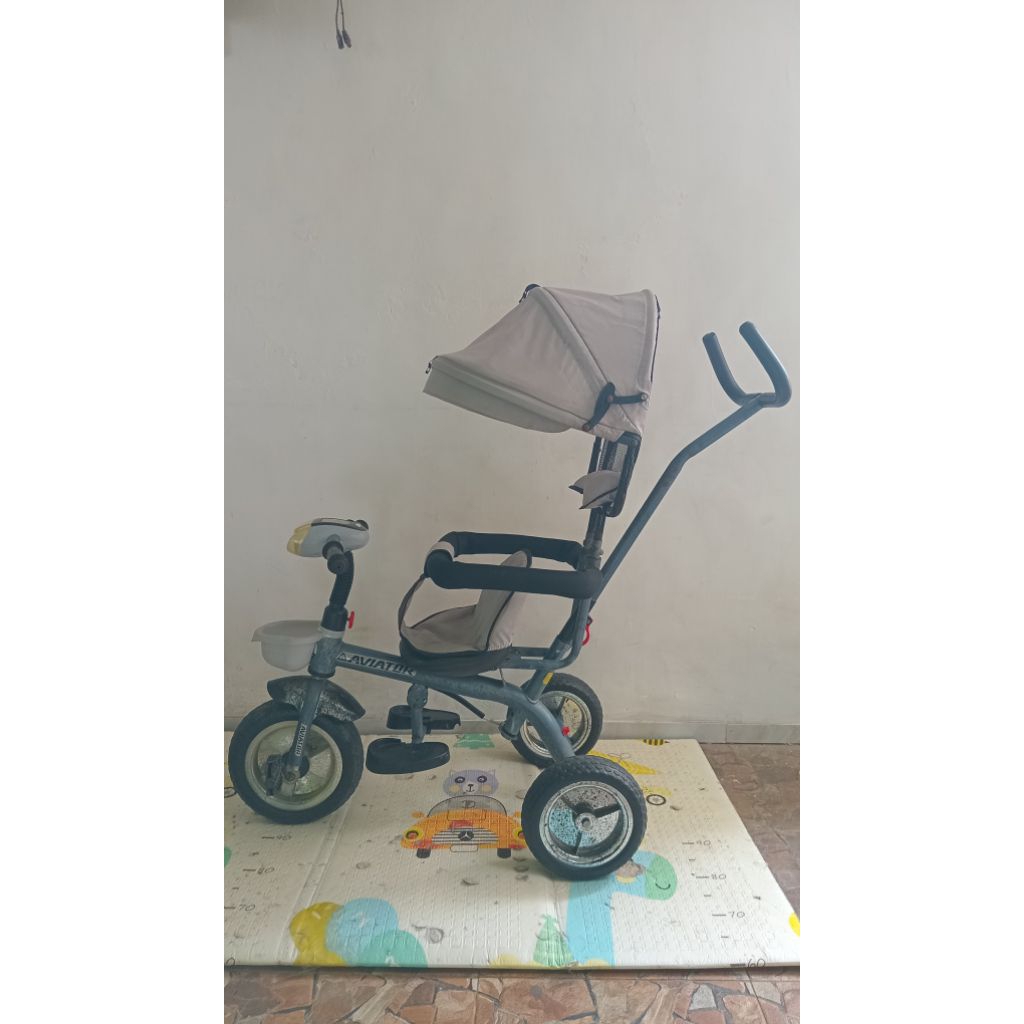 sepeda anak roda 3 tricycle exotic merk aviator bekas
