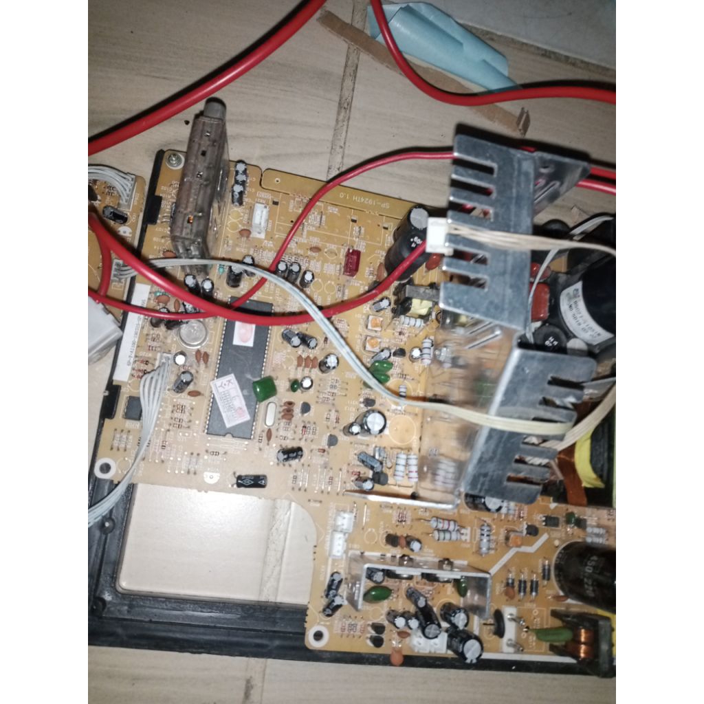 mesin tv cina 21-29" mati bekas foto stok