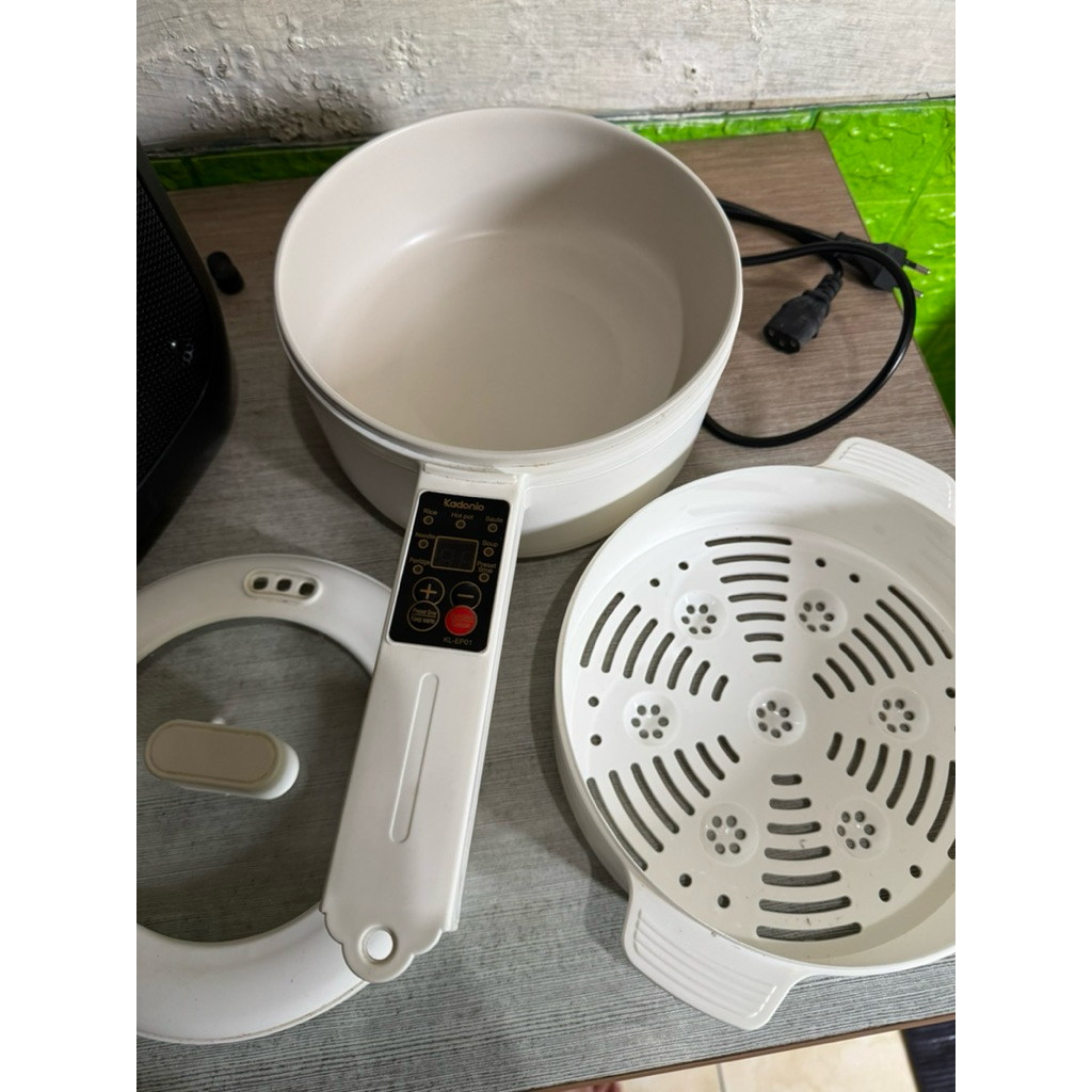 Preloved Panci Listrik Serbaguna Kadonio 1.8L