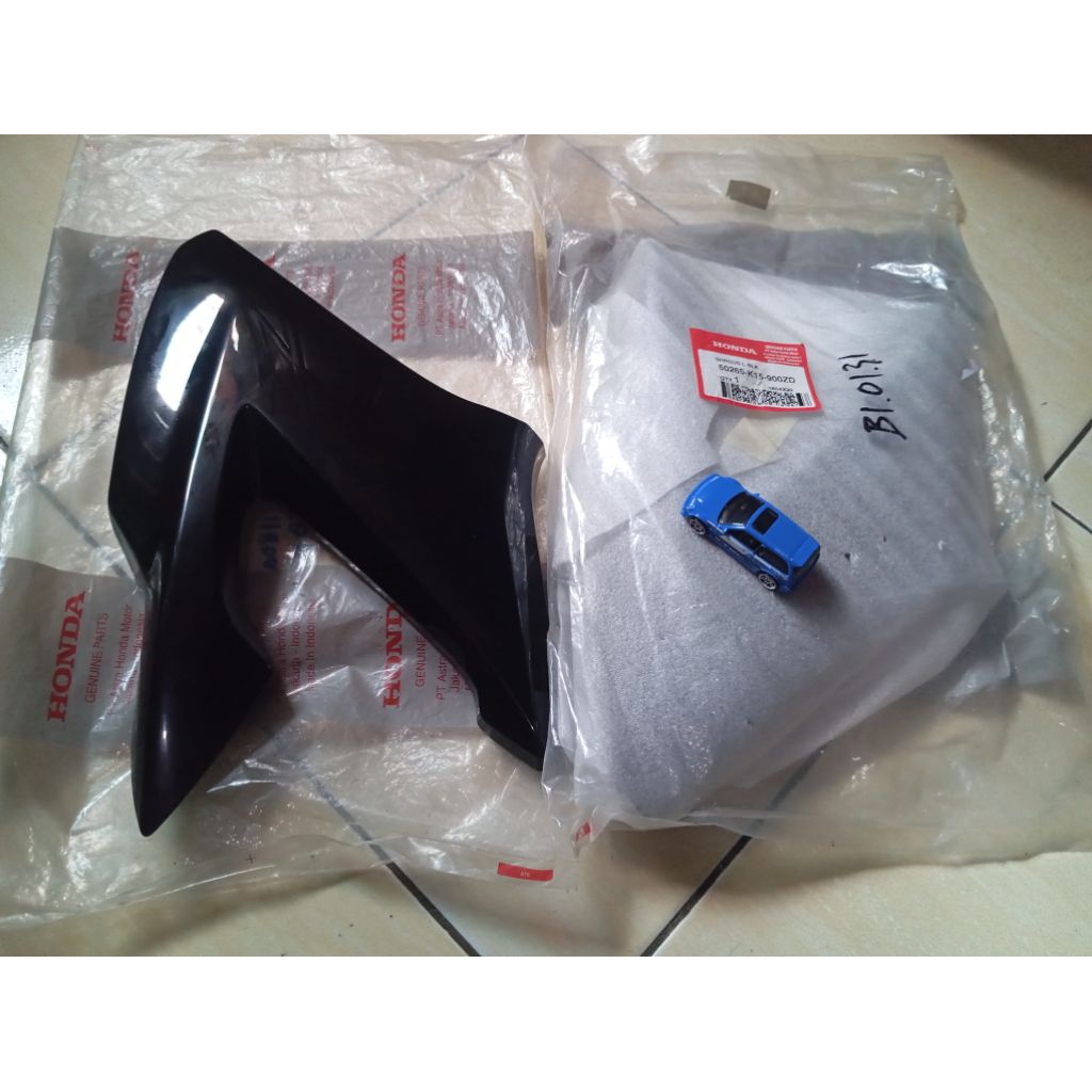 Sayap tangki kanan kiri hitam glossy cb 150 r old 2012~2014