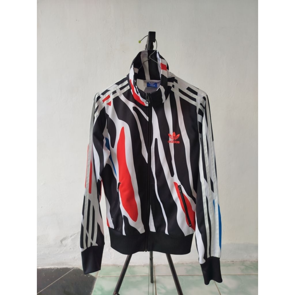 Tracktop adidas europe camo big logo
