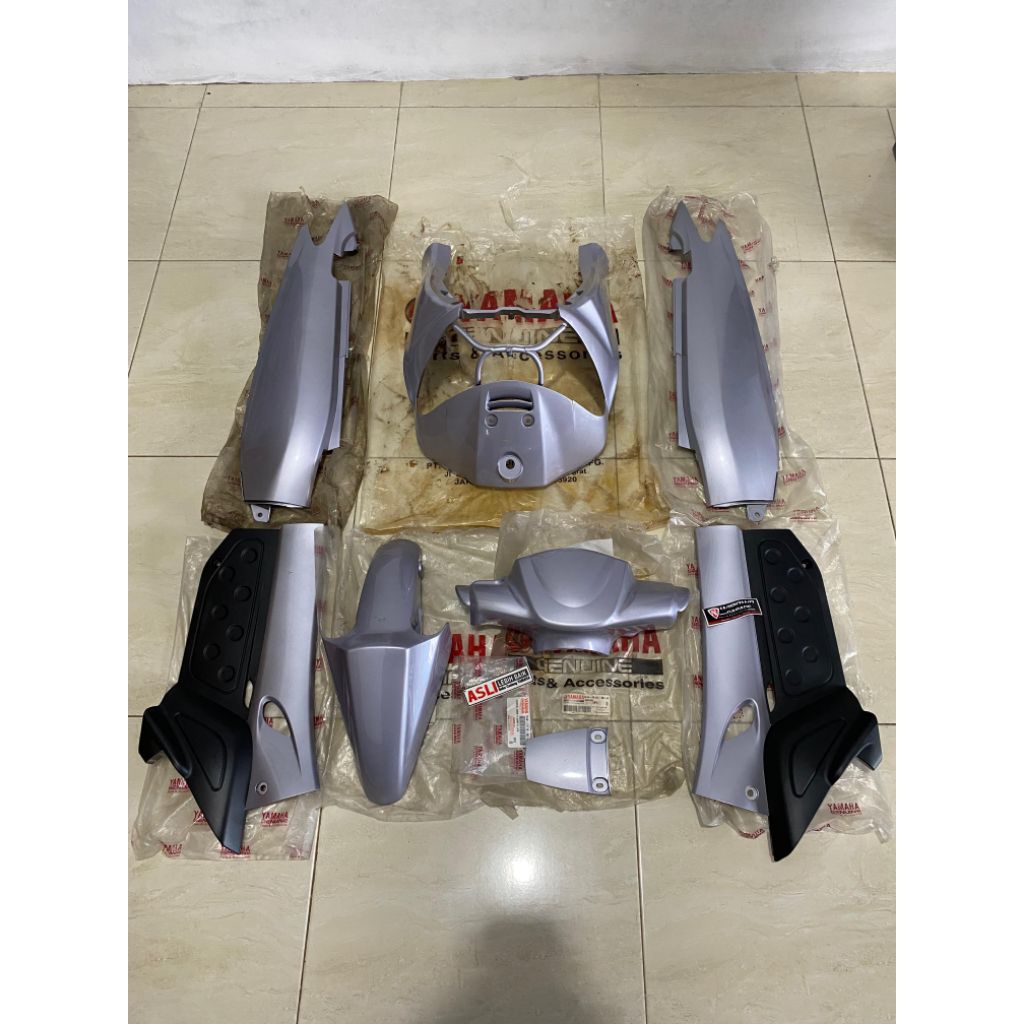 Body Alus Set Nouvo Lele 2002 Silver Original 5LW