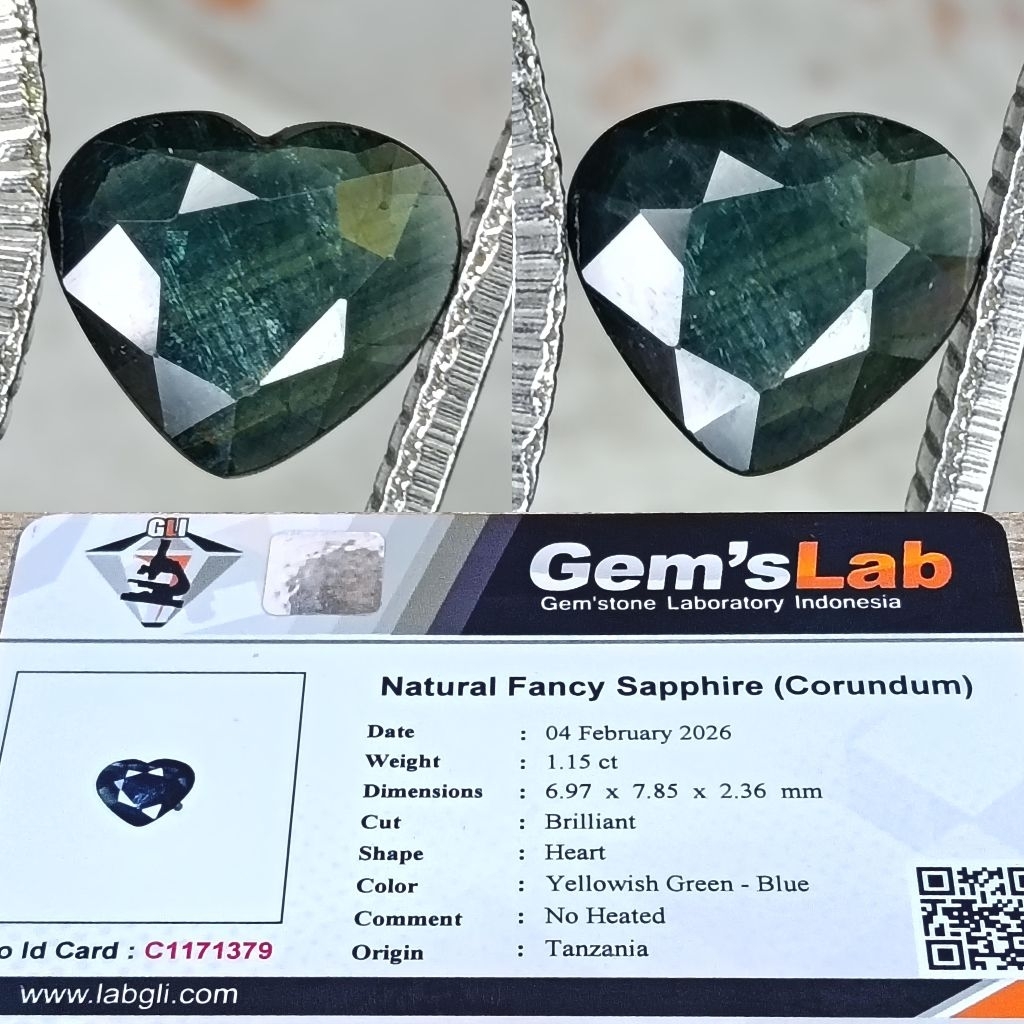 natural fancy sapphire ( corundum ) yellowish green blue heart memo GLI