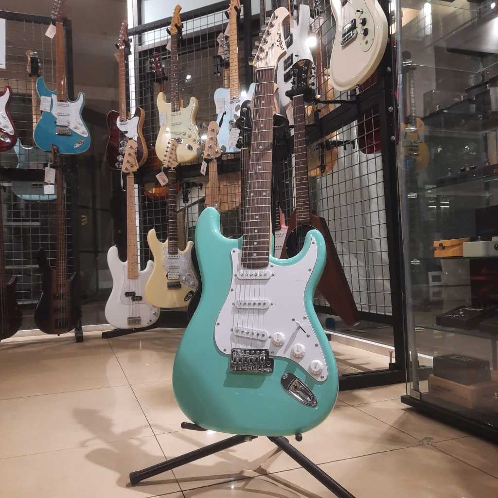 Aria Pro II STG-003 Electric Guitar SFGR (Surf Green)