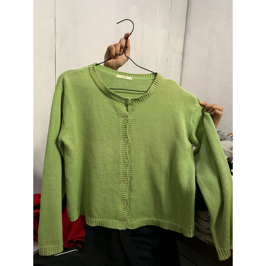 cardigan hijau