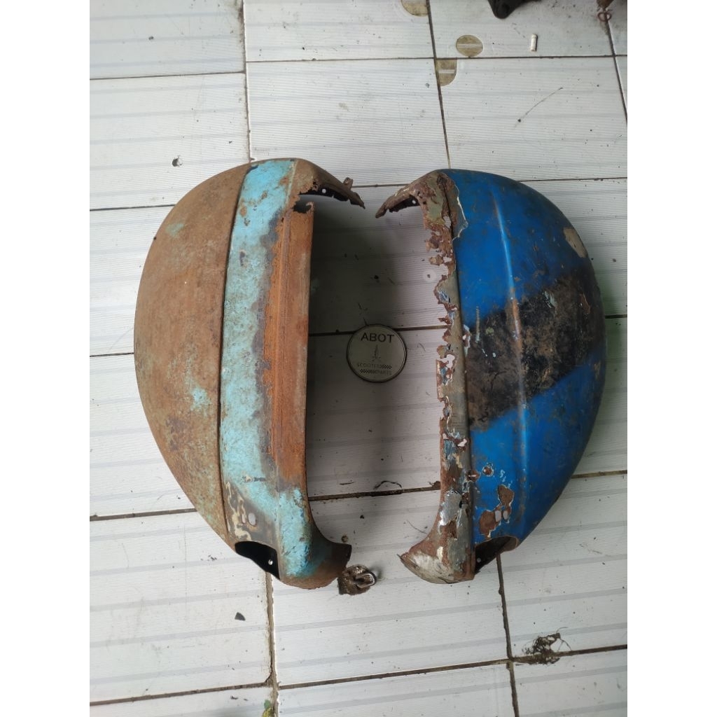 Tepong kanan kiri vespa px