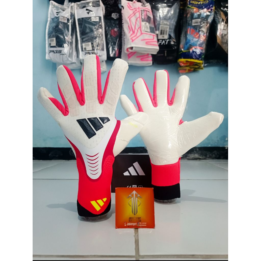Adidas Predator Pro GK White/Lucid Red/Black