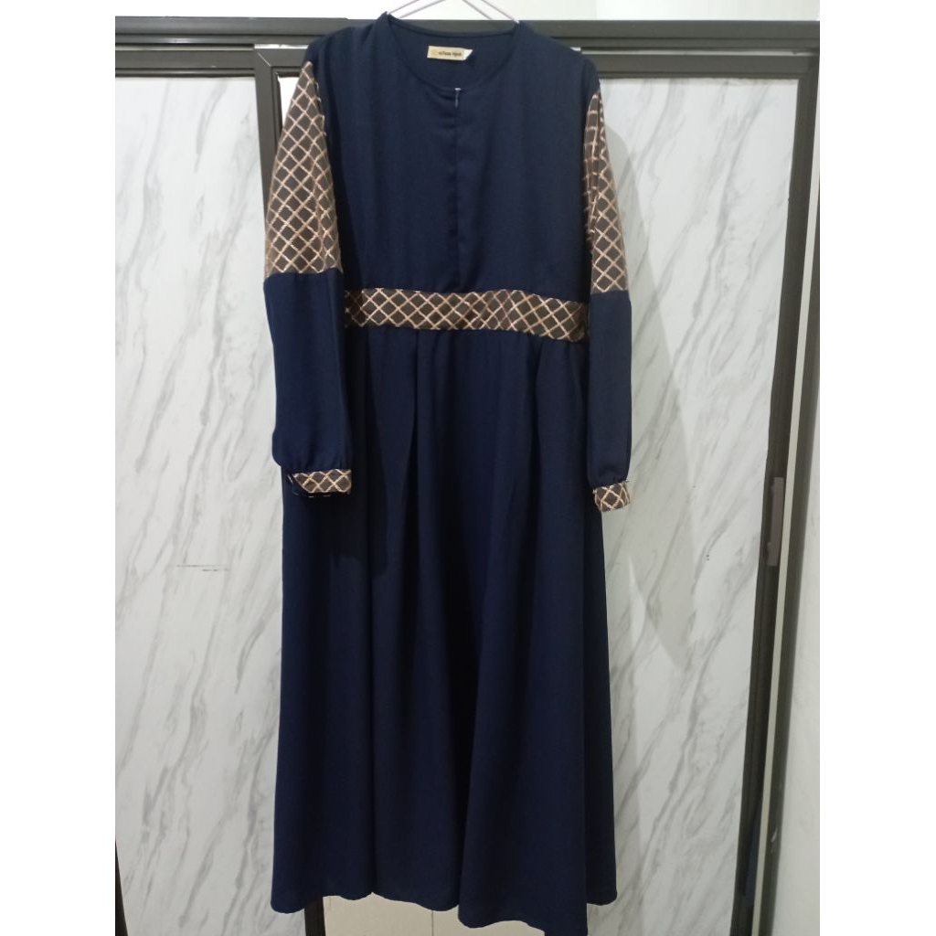 Preloved gamis branded by Alfazahijab