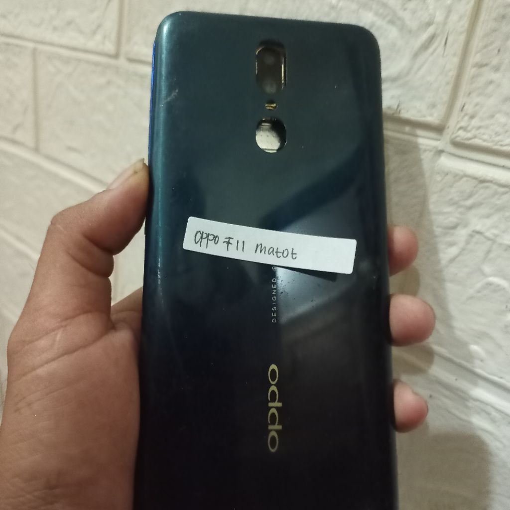 oppo f11 matot