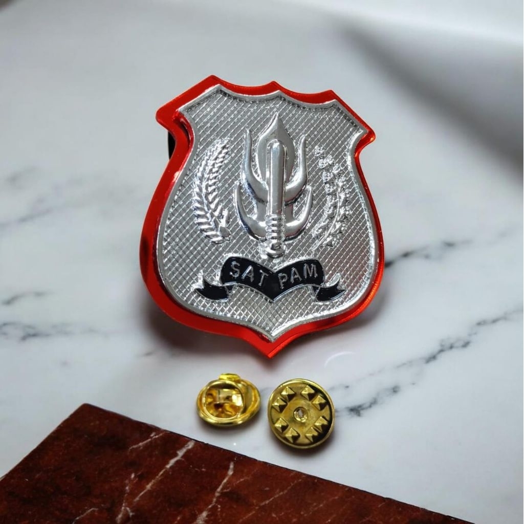 LENCANA KEWENANGAN SATPAM SILVER MIKA PAKU