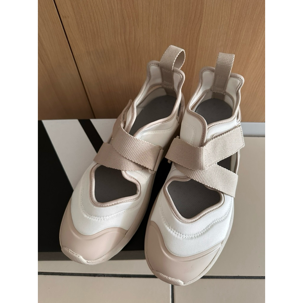 sepatu muji jepang xL