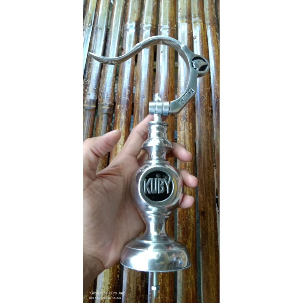 Pionset gantungan sangkar KUBY