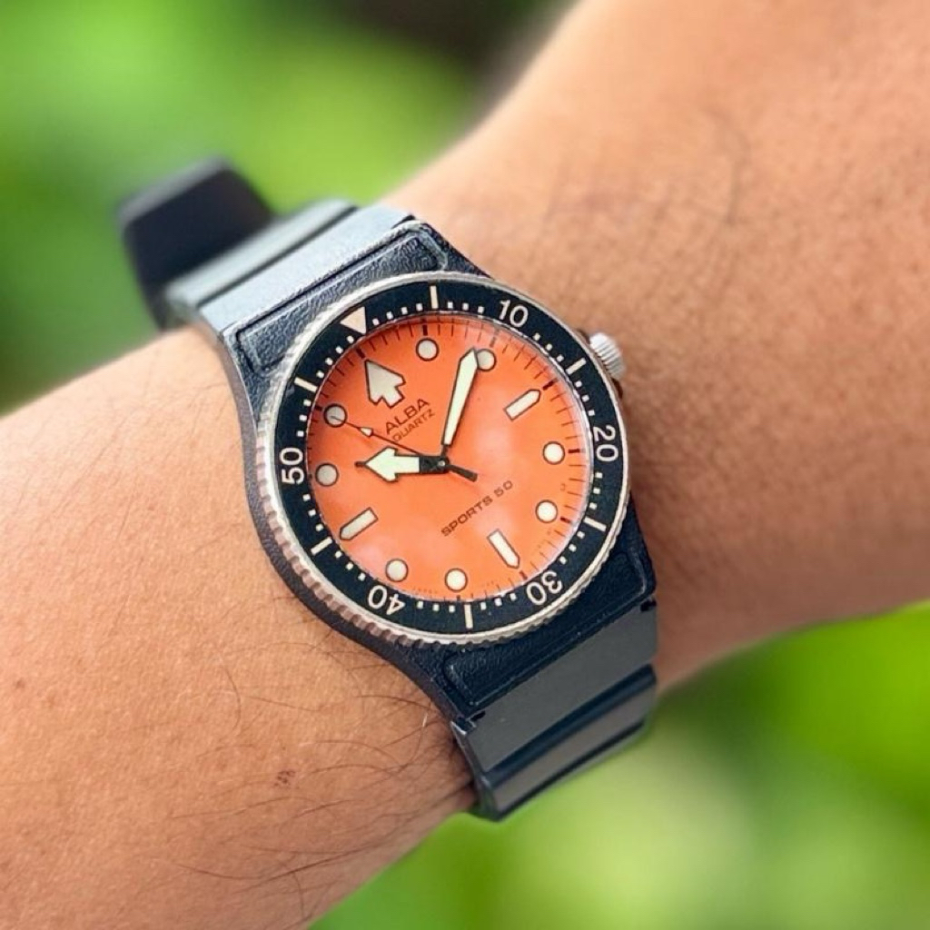jJam tangan Seiko Alba orange Sports diver 50 Y481-014A . Vintage Alba orange dial sport diver watch
