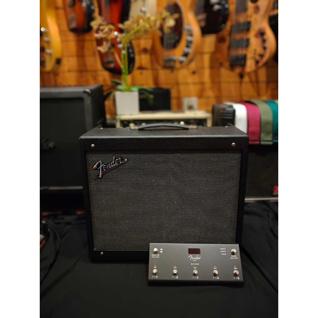 FENDER MUSTANG GTX100/FENDER MUSTANG GTX100