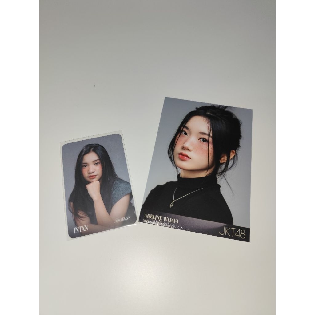 Kalender JKT48 Freckless 2026 | Photocard Intan JKT48 & Photopack Delynn JKT48