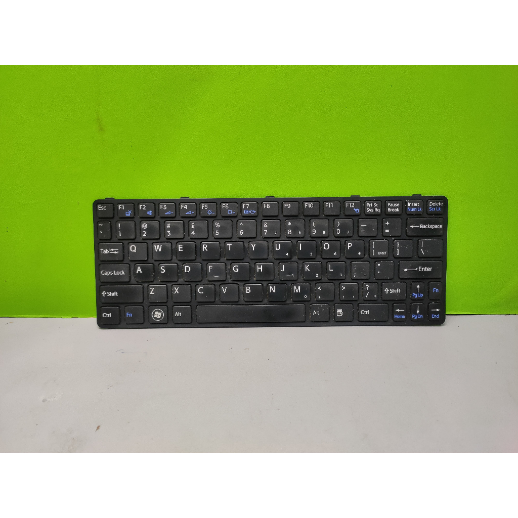ET09 KBD-SON-1 KEYBOARD LAPTOP SONY VAIO SVE11 149099011US 55012G201U0-212-G HMB8820NFF011A