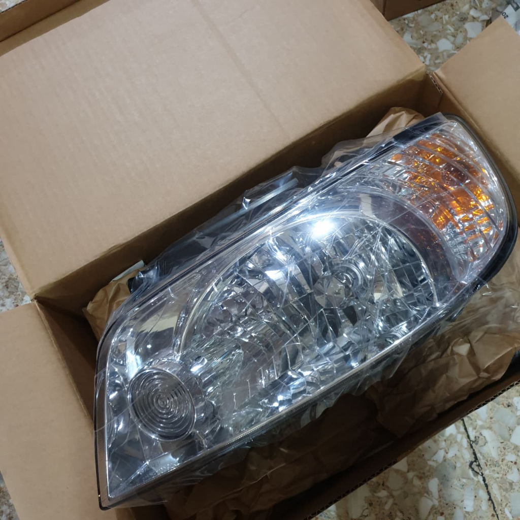 HEADLAMP LAMPU DEPAN HYUNDAI MATRIX 2001-2005 92101-17020/92102-17020 ORIGINAL