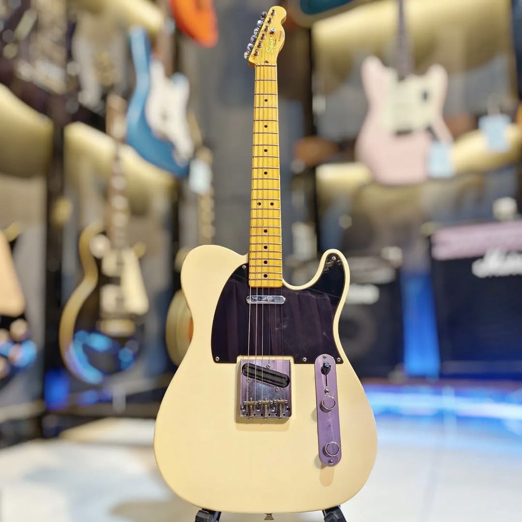 Squier Telecaster Eross Candra Signature Classic Vibe