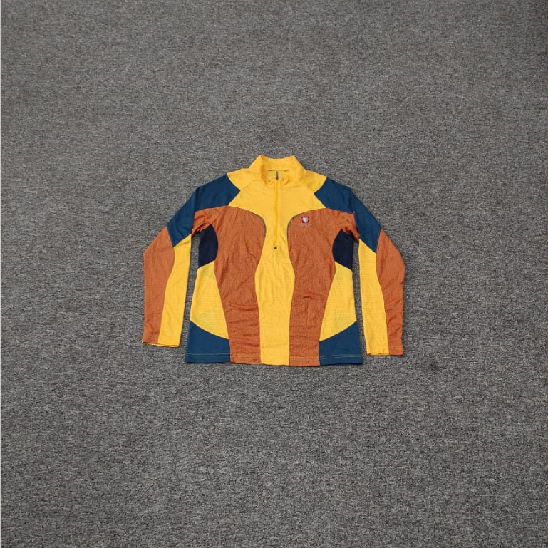 SIZE M Baselayer Kaos Outdoor Gunung Lari Sepeda Olahraga BLACKYAK PRIA