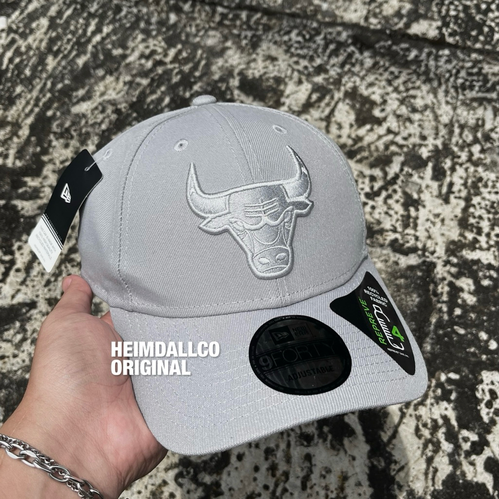 New Era 940 Q424 Repreve Chicago Bulls Baseball Cap Tonal Grey Original Resmi